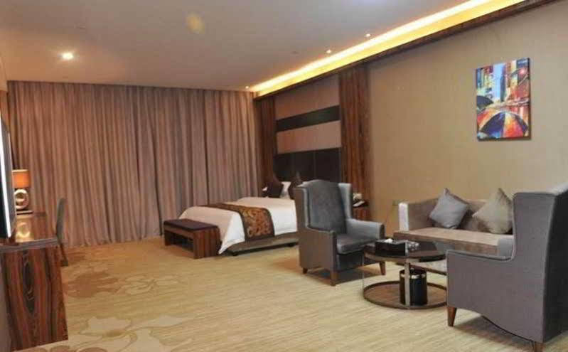 Ehrenburg Hotel Foshan Eksteriør billede